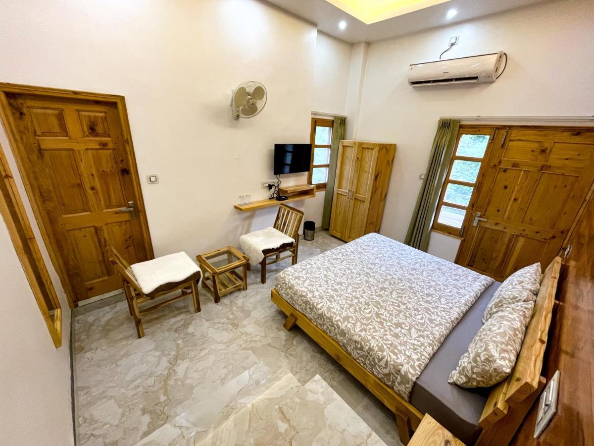 Hotel The Wild Yak Mandi Exterior foto